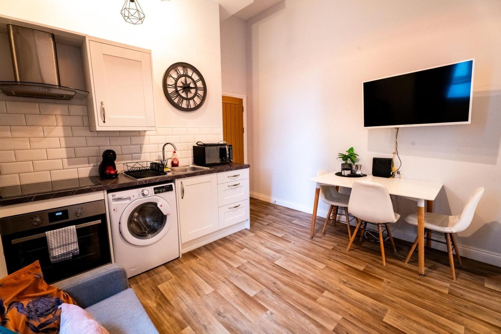 דירות סוואנסי Free Parking | Smart Tv | 4 Guests חדר תמונה