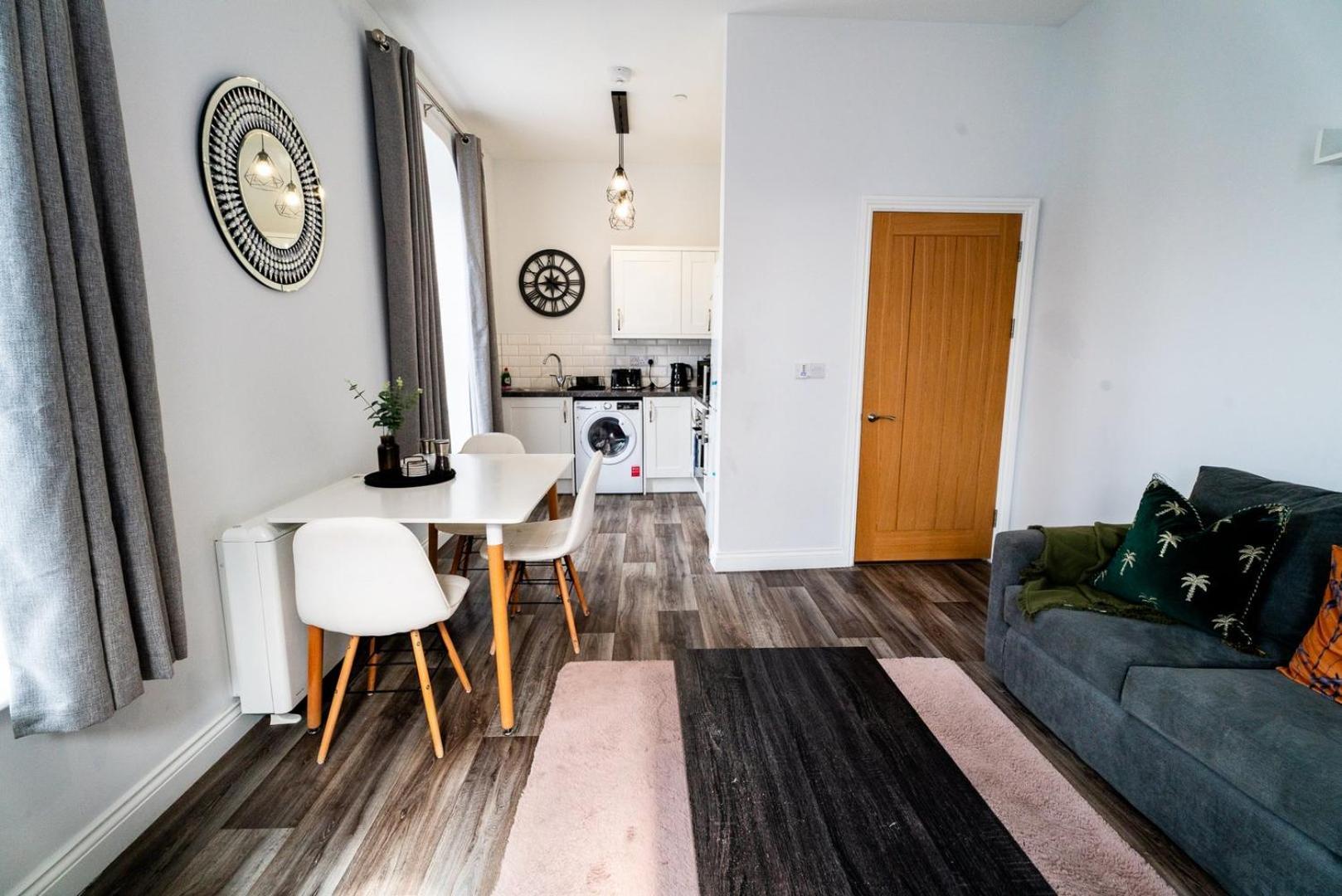 דירות סוואנסי Free Parking | Smart Tv | 4 Guests חדר תמונה
